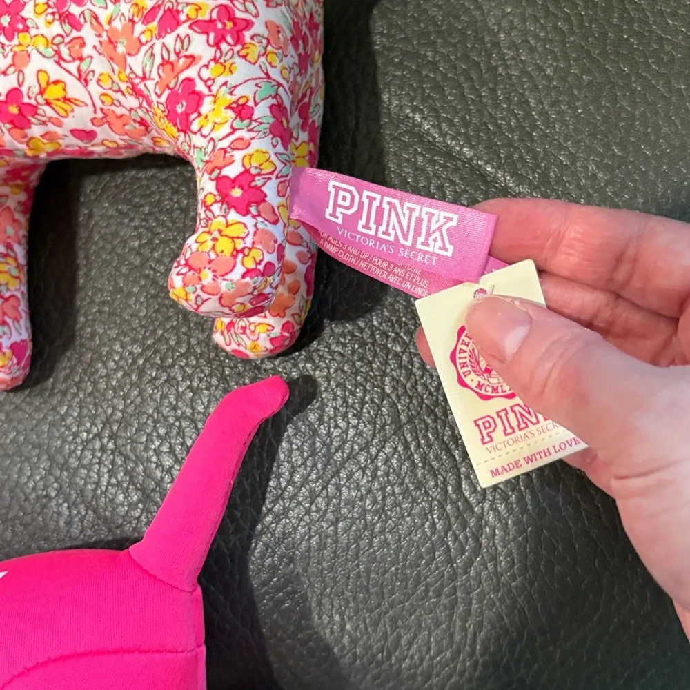 Victoria secret pink set of two stuffed dogs in hot pink and floral - Picture 6 of 7